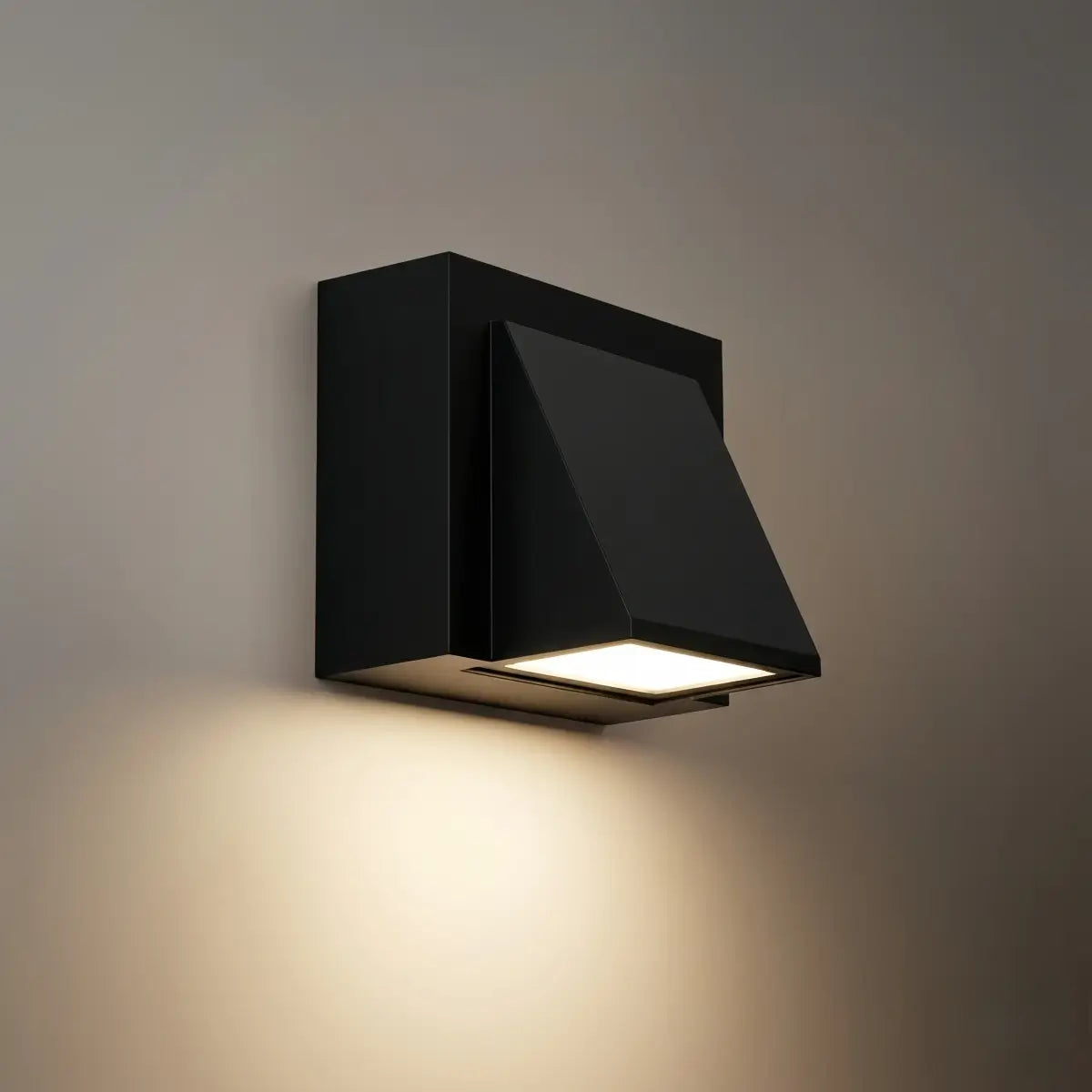 Industrial_Outdoor_Wall_Lamp